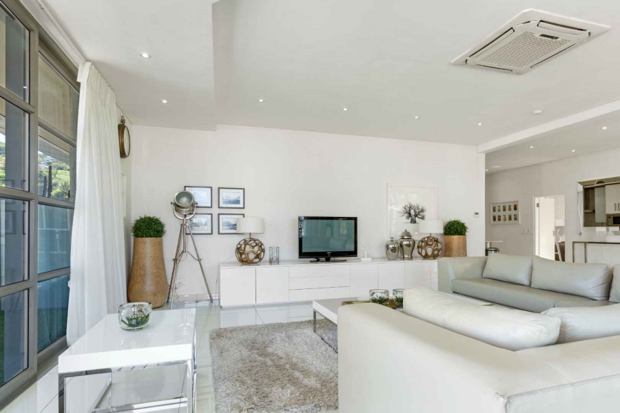 2 Bedroom Property for Sale in De Waterkant Western Cape